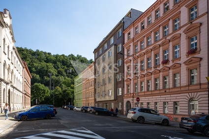 Pronájem bytu 2+1, 66 m2, ul. Peckova, Praha 8 - Karlín - Fotka 12